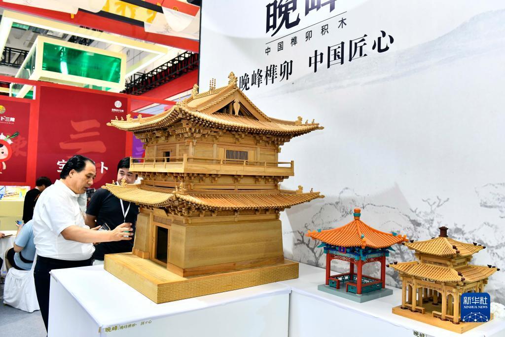 宝马棋牌下载